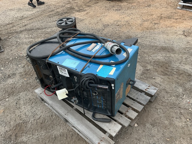Miller 907198-03-2 Welder