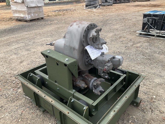 Oshkosh Defense 95SK231 Transfer Case Oshkosh Defense 95SK231 Transfer Case