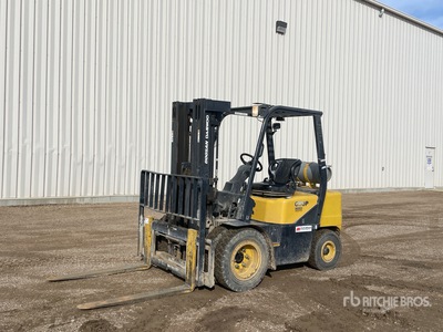2006 Doosan Daewoo 5400 lb Pneumatic Tire Carretilla Elevadora