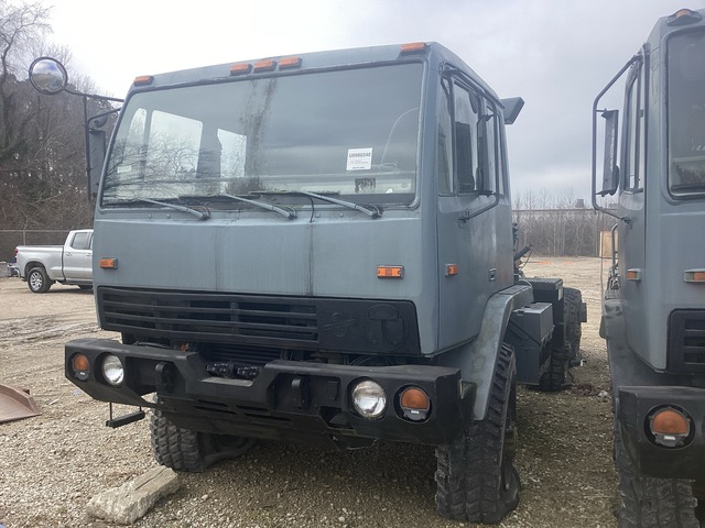 2002 Stewart-Stevenson 6x6 T/A Cabover Day Cab