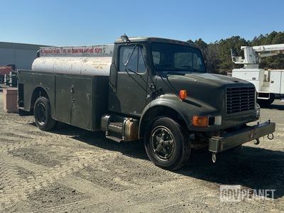 1993 International 4700 Fuel Truck
