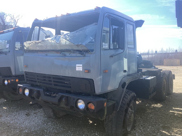 1995 Stewart-Stevenson 6x6 T/A Cabover Day Cab