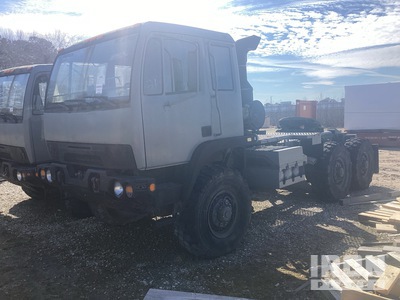 2005 Stewart  6x6 T/A Cabover Day Cab