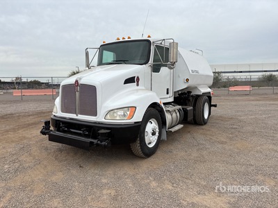 2016 Kenworth T370 2000 gal 4x2 Water Truck