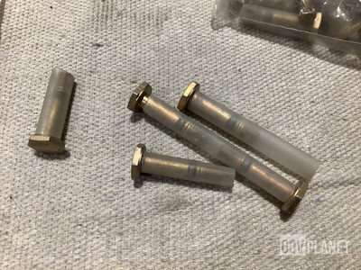 (313) Boeing MS27576-3-08 Close Tolerance Bolts