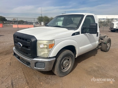 2012 Ford F-250 XL 4x2 Cab & Chassis