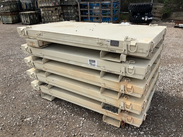 (5) Collapsible Storage Containers