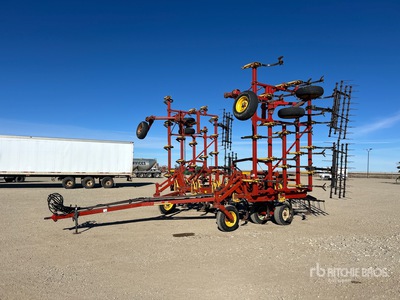 1994 Bourgault 8800 36 ft Kultywator