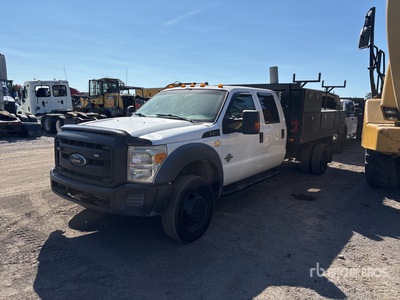 2016 Ford F-550 XL 4x4 Crew Cab 平台トラック