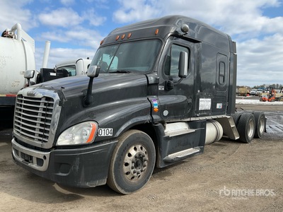 2019 Freightliner Cascadia 125 6x4 T/A Sleeper Truck Tractor
