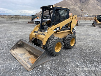 2005 Cat 246B Chargeuse à direction à glissement
