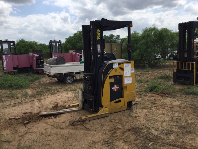 Yale NR040DANL36TE091 Electric Forklift