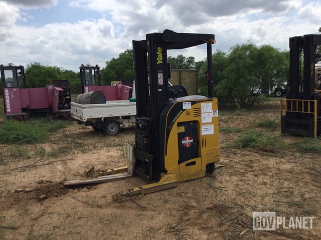 Yale NR040DANL36TE091 Electric Forklift