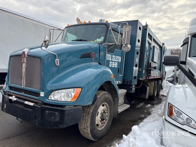 2019 Kenworth T440 6x4 Rear Loader サニテーショントラック