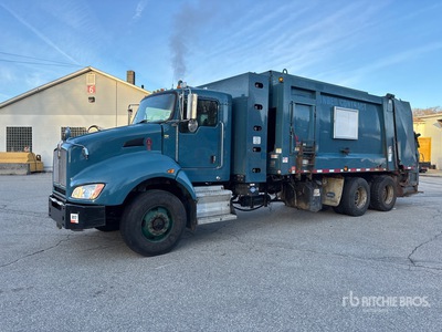 2019 Kenworth T440 6x4 Rear Loader Waste Collection Truck