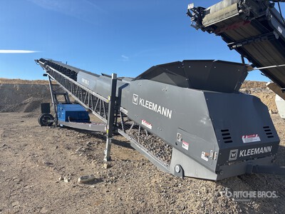 2021 Kleemann Kw100-2 36 in x 100 ft Portable Conveyor