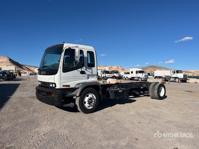 2006 Isuzu T7F042-FVR 4x2 Cab and Chassis