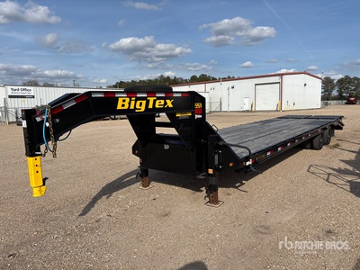 2025 Big Tex 22GN-33D5A-MRBK 33 ft T/A Gooseneck Remolque Portamaquinaria