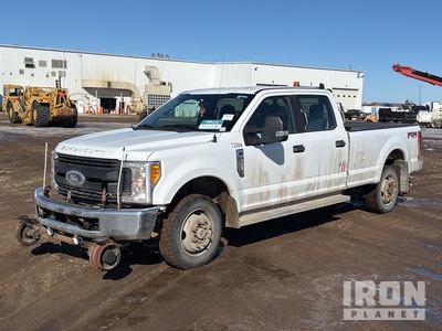 2017 Ford F350 XL 4x4 Crew Cab Hi-Rail Pickup