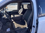 Cab with Seats/armrests