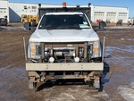 General Appearance with Exterior Lights