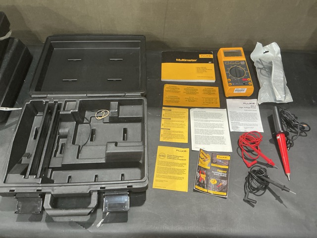 (3) Fluke 27 Multimeters