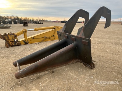 70 in Q/C Skeleton Excavator Bucket - Fits 300 Series
