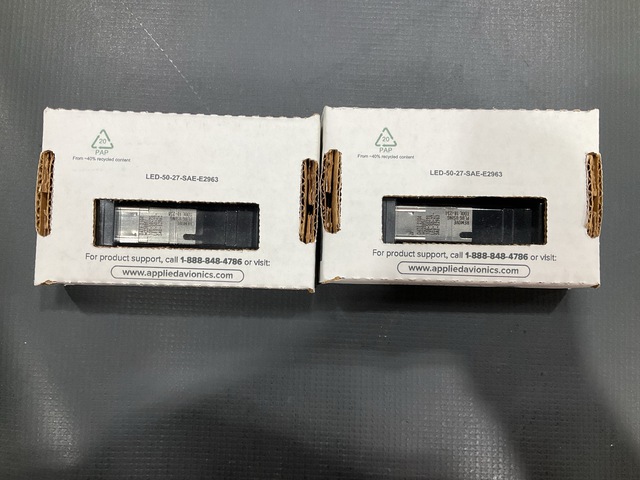 (2) Applied Avionics LED-50-27-SAE-E2963 Indicator Lights (2) Applied Avionics LED-50-27-SAE-E2963 Indicator Lights