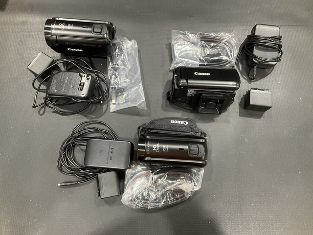 (3) Canon Vixia HF R800 HD Camcorders