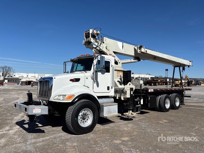 National NBT30H 30 lb on 2013 Peterbilt 348 6x4 Boom Truck