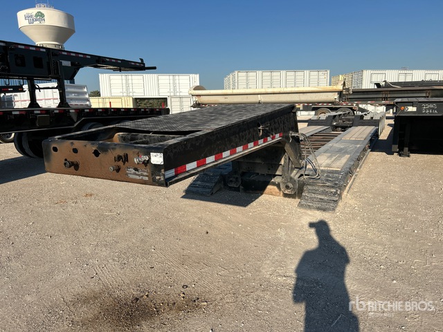Construction and Machinery Trailers