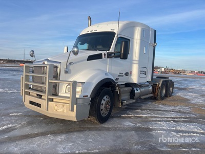 2020 Kenworth T880 6x4 T/A Sleeper Truck Tractor