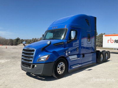 2022 Freightliner Cascadia 126 6x4 T/A Sleeper Truck Tractor