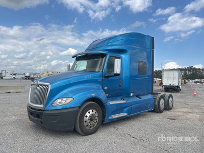 2020 International LT625 6x2 T/A Sleeper Truck Tractor