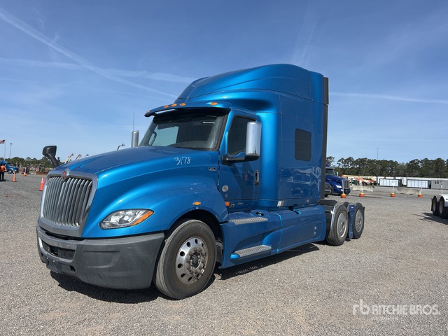 2020 International LT625 6x2 T/A Sleeper Truck Tractor