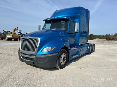 2020 International LT625 6x2 T/A Sleeper Truck Tractor