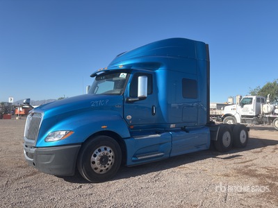 2020 International LT625 6x2 T/A Slaapcabine Trekker