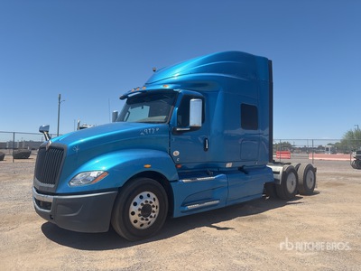 2020 International LT625 6x2 T/A Slaapcabine Trekker