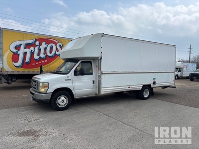 2008 Ford E350 XL 4x2 شاحنة فان