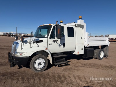 2005 International 4300 4x2 S/A Dump Truck