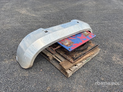 Jost 5th Wheel Hitch, Kenworth Bumper