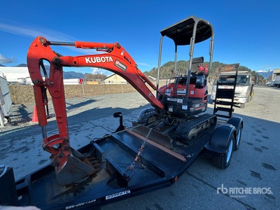 Kubota U17 Mini Excavator
