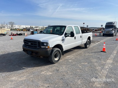 2004 Ford F-250 4x4 Crew Cab Pickup