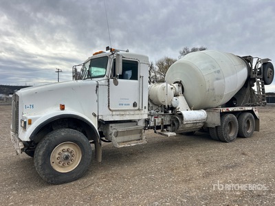 1990 Kenworth W900 8x4 Mixer Truck