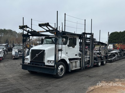 2014 Volvo VAH 6x2 Camion transporteur de Voitures