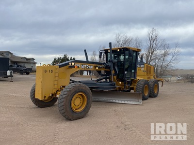 2014 John Deere 872GP AWD ممهدات الأرض الآلية