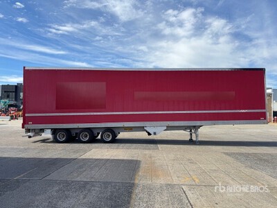 2014 MaxiTrans Tri/A مقطورة فان