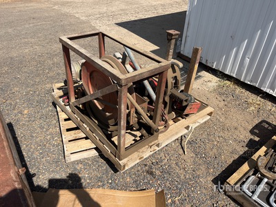 Quantity of Miscellaneous Items Varios, herramientas manuales