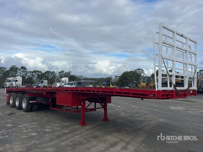 1987 Barker 40 ft Tri/A Remorque à plateau