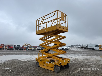 2006 Haulotte Compact 10 Electric Scissor Lift